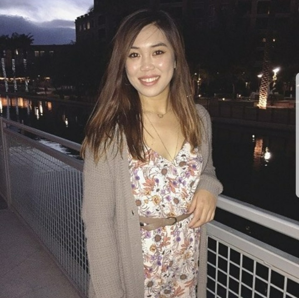 Meet your Posher, Kayla